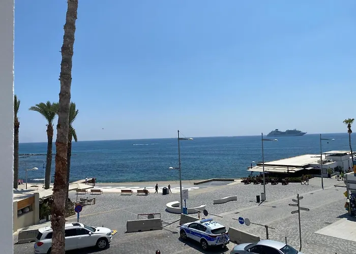 Sea La Vie #1 - Luxury Seaview Apartment